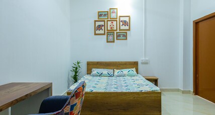 Hostello Backpackers | Hostel Stay 10 Minutes from Dibrugarh Railway Station Room Type - Deluxe Queen Room with AC And Balcony