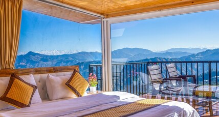 Vamitag Inn | Kufri Room Type - Attic Suite with Balcony 307