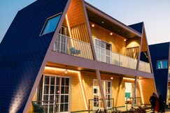 Sova's Nature Hideout