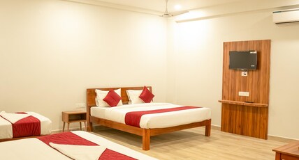 Hotel Sun Suites Room Type - King Size Family Room
