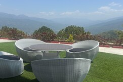Lakeview Bliss by the chamolis