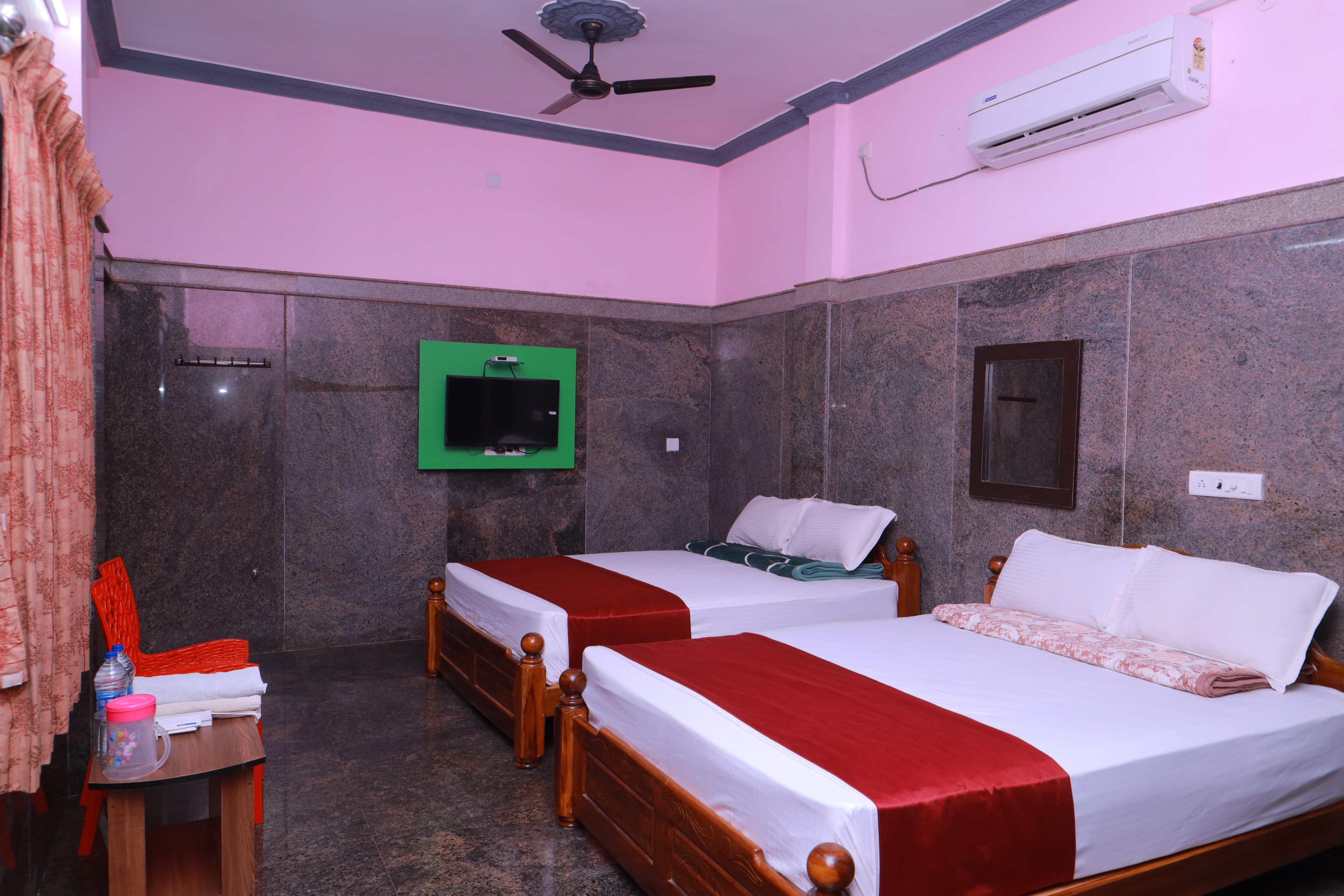 UMARI THANGAM LODGE & GRANITE - Tap to explore photos