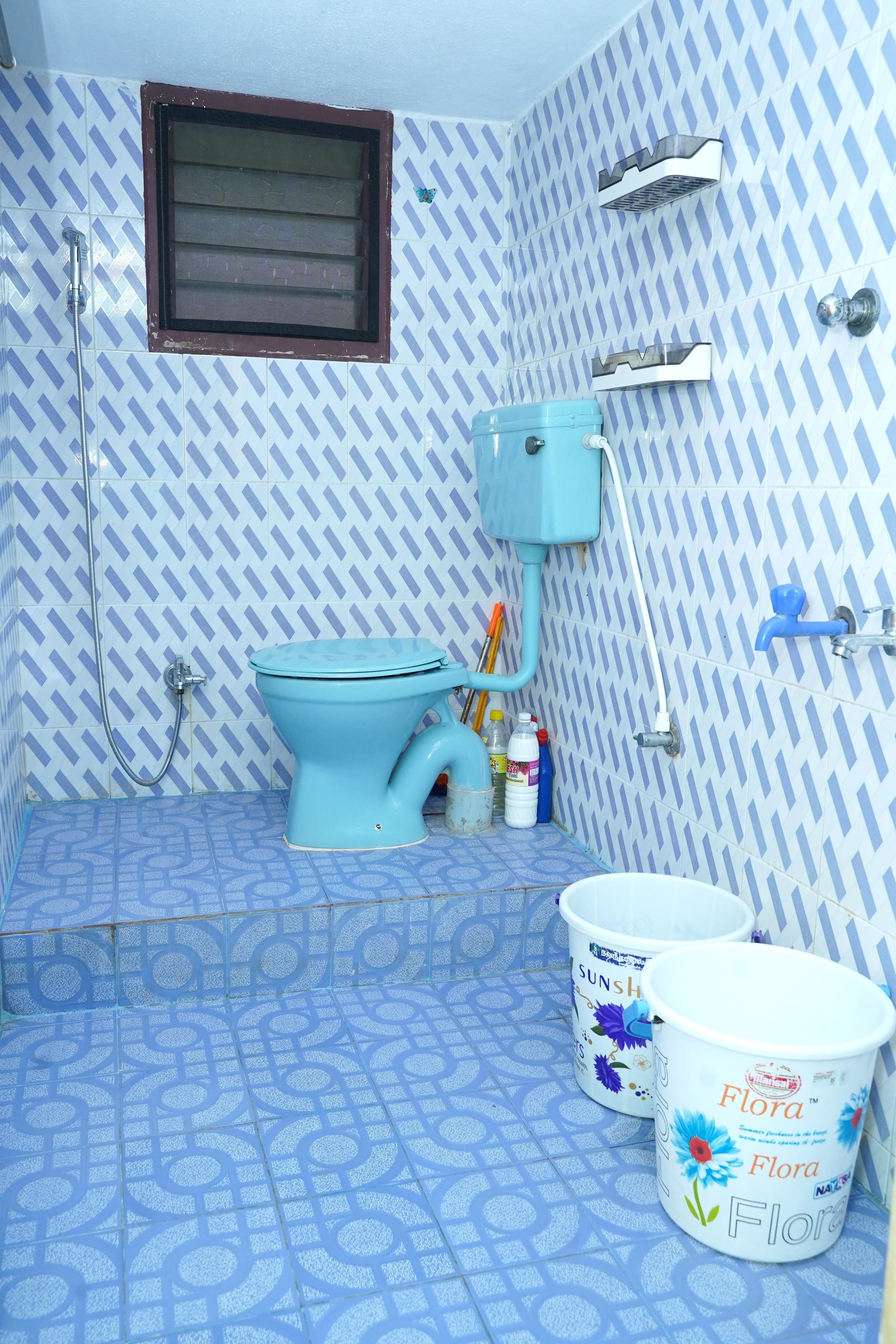 Jupiter Home Stay - Tap to explore photos