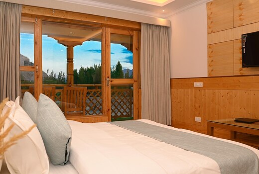 The Countryside Villa