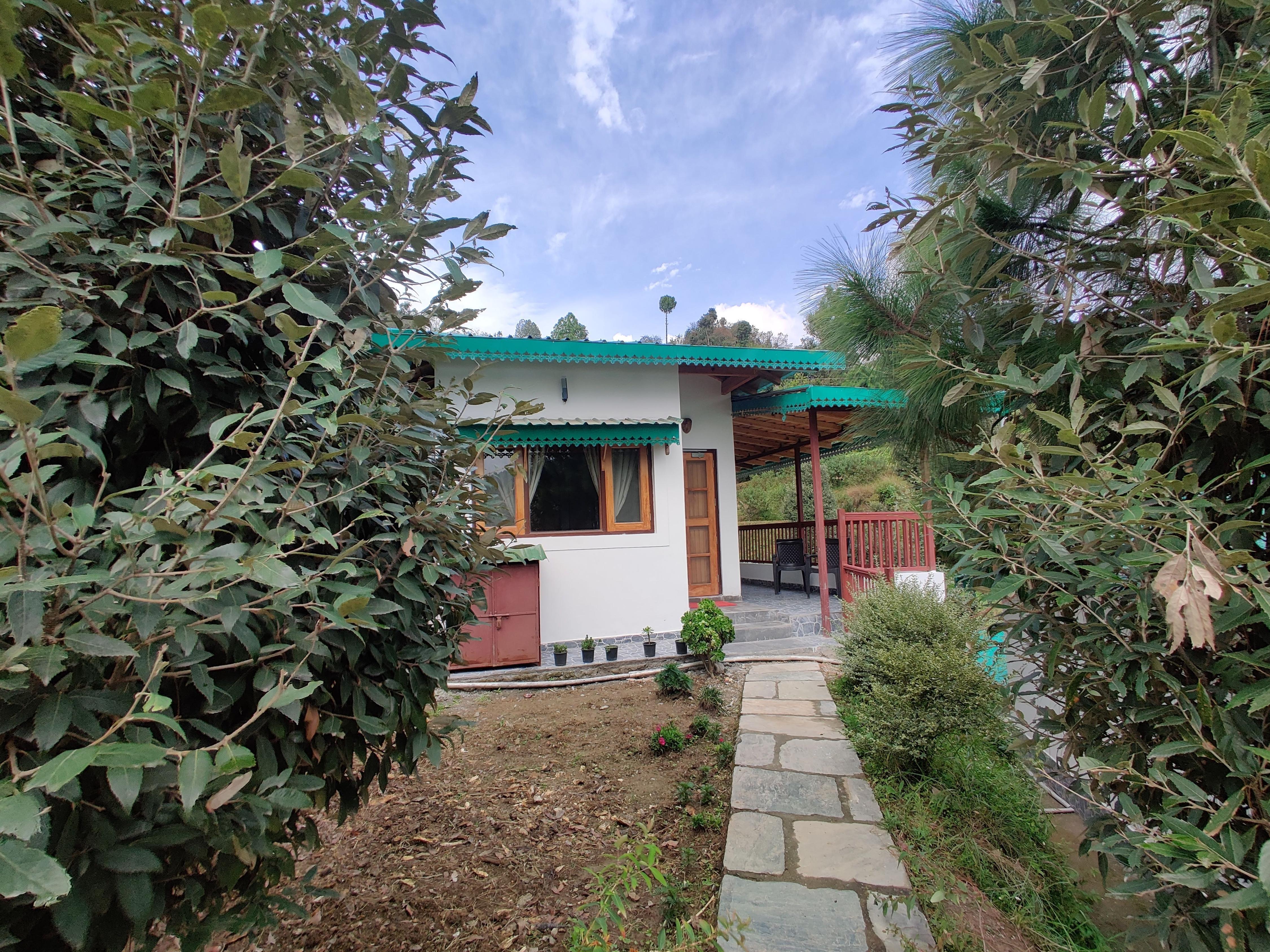 Parvada Bungalows Mukteshwar Room Type - Oak Cottage