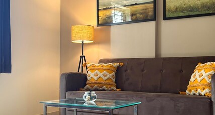 Koramangala Premium 1 BHK Apartments near Forum Mall | Unreal Living Room Type - 204