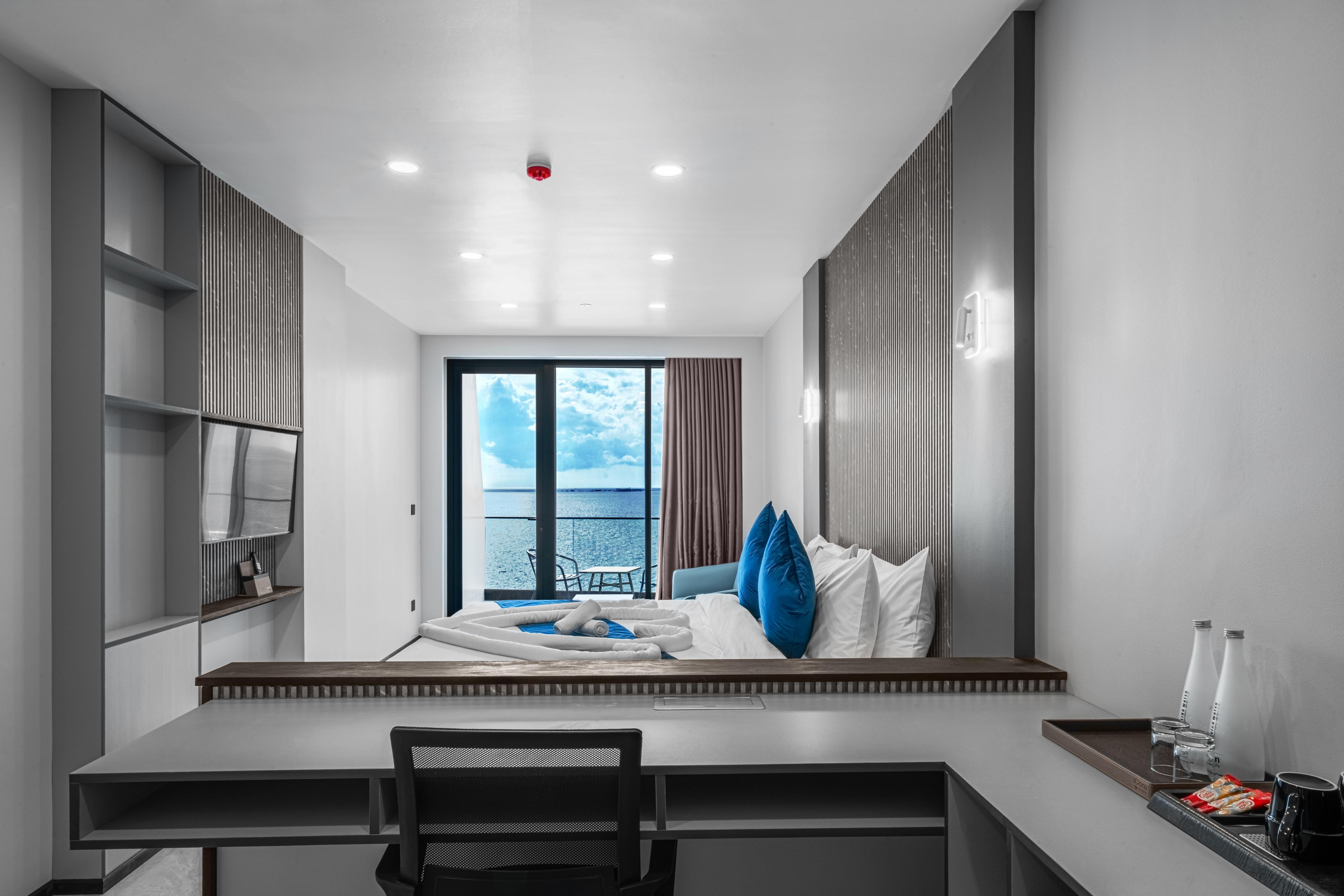 iCom Blue Sea View Room Type - Premium Double King Room with Sea View