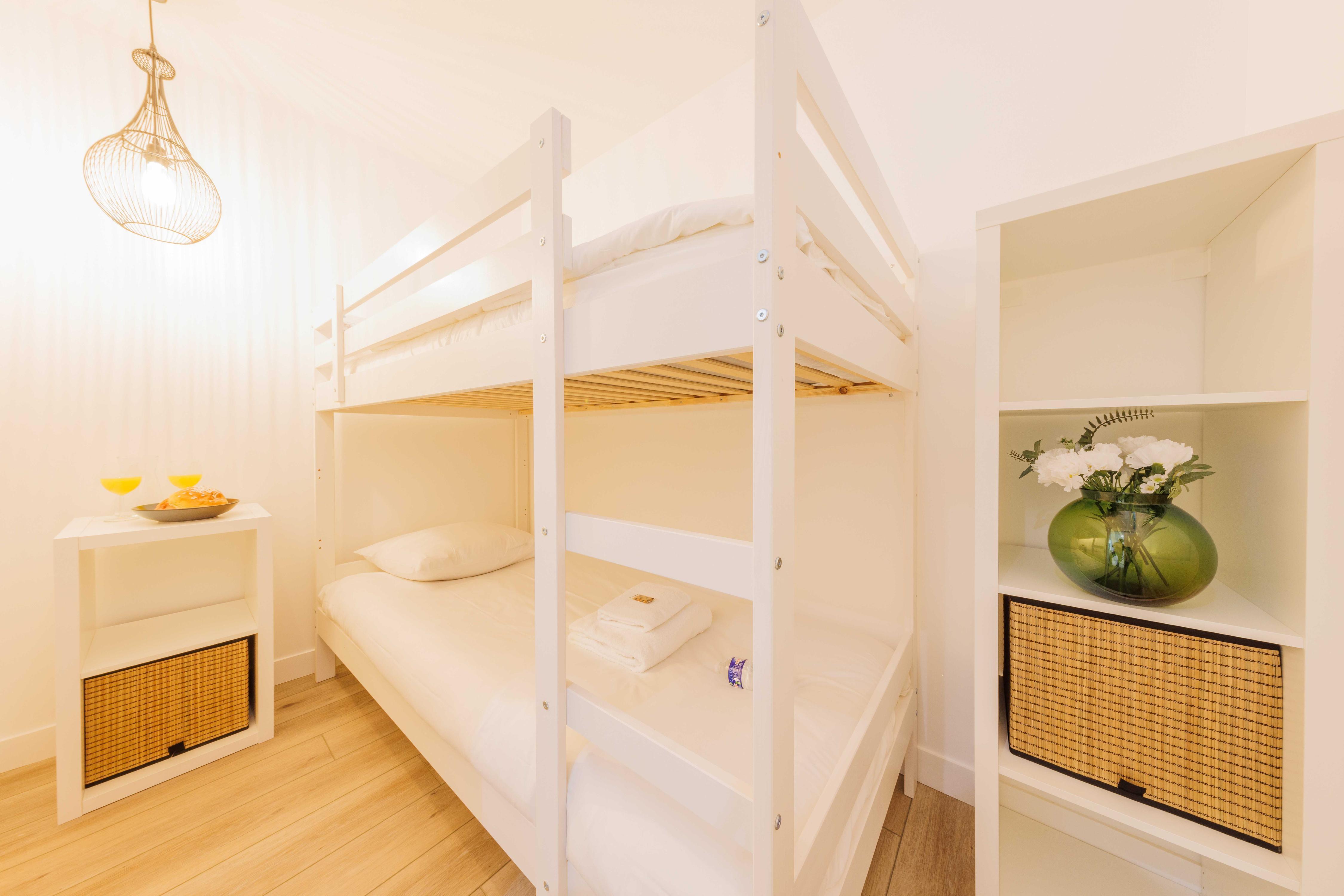 Spacious apartment - 2BR/6P - Pigalle - Tap to explore photos