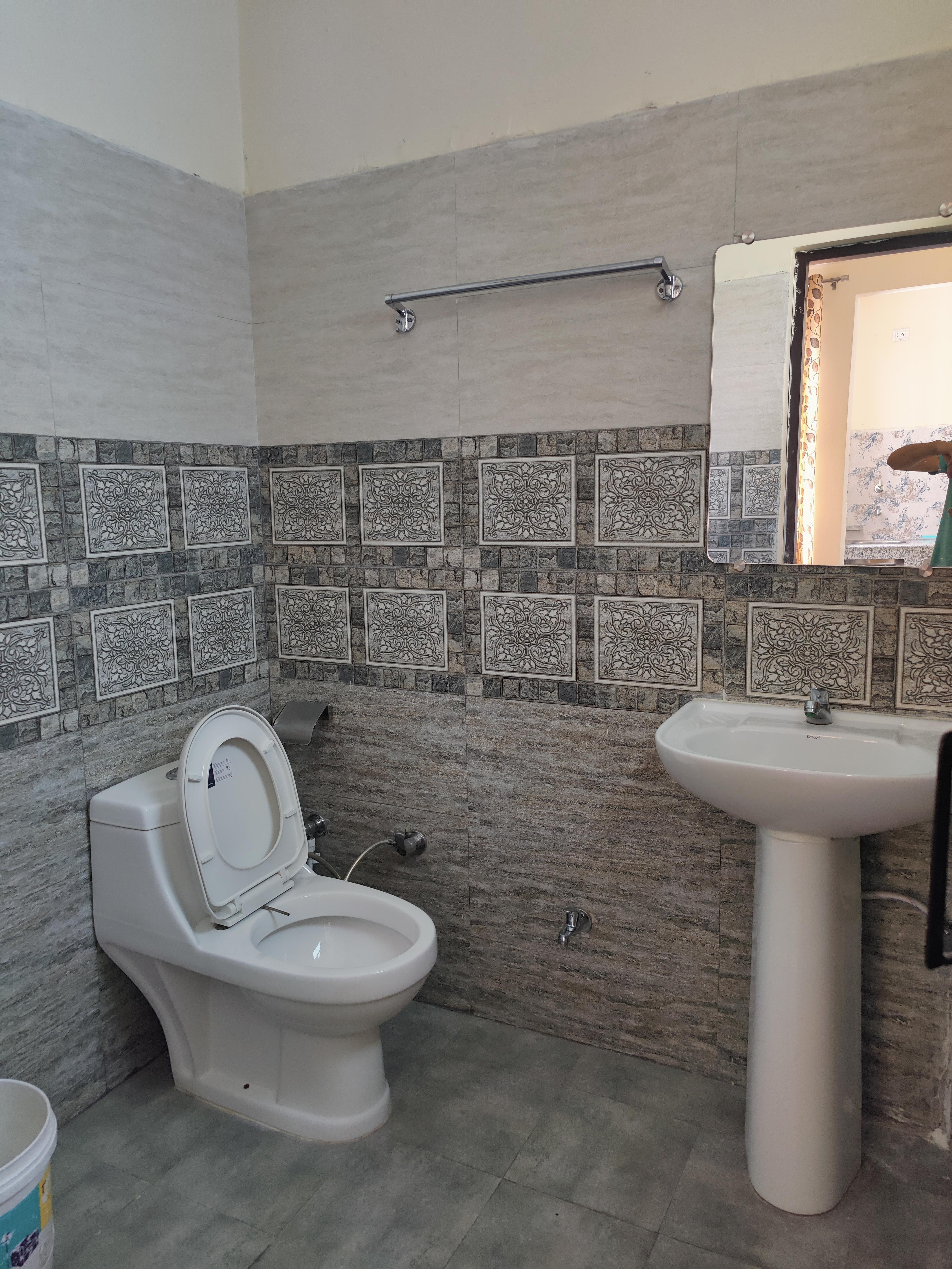 Bhandari Home Stay Rishikesh Room Type - Bedroom 03