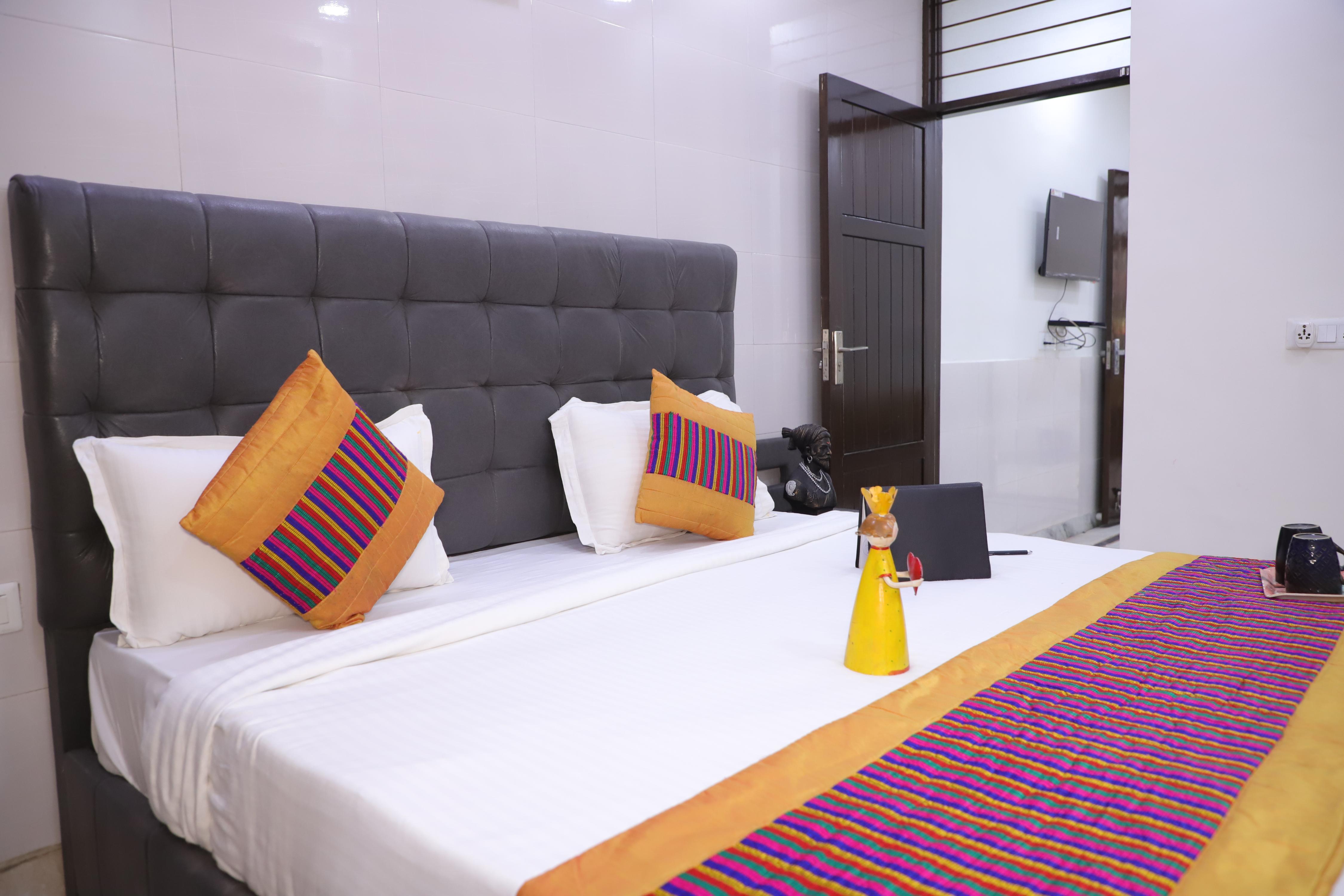 Divine India Service Apartment Room Type - 1BHK @ L-Block