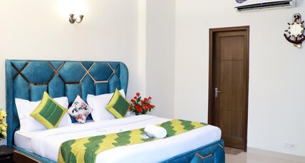 Divine India Service Apartment Room Type - Standard 3bhk