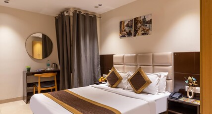 Hotel Grand Arcasia Anand Vihar & East Delhi Room Type - Deluxe Room with Smart TV & Free Early Check-In Up to 3 Hours Hotel Grand Arcasia Anand Vihar & East Delhi Room Type - Deluxe Room with Smart TV & Free Early Check-In Up to 3 Hours