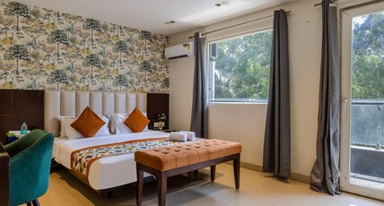 Hotel Grand Arcasia Anand Vihar & East Delhi Room Type - Premium Suite with Balcony with Sofa(Ideal for Couples) Hotel Grand Arcasia Anand Vihar & East Delhi Room Type - Premium Suite with Balcony with Sofa(Ideal for Couples)