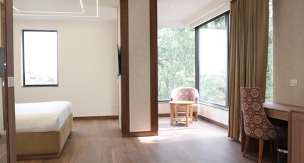 Hotel Malsi Mist Room Type - Mist Luxe Dual with Dual view