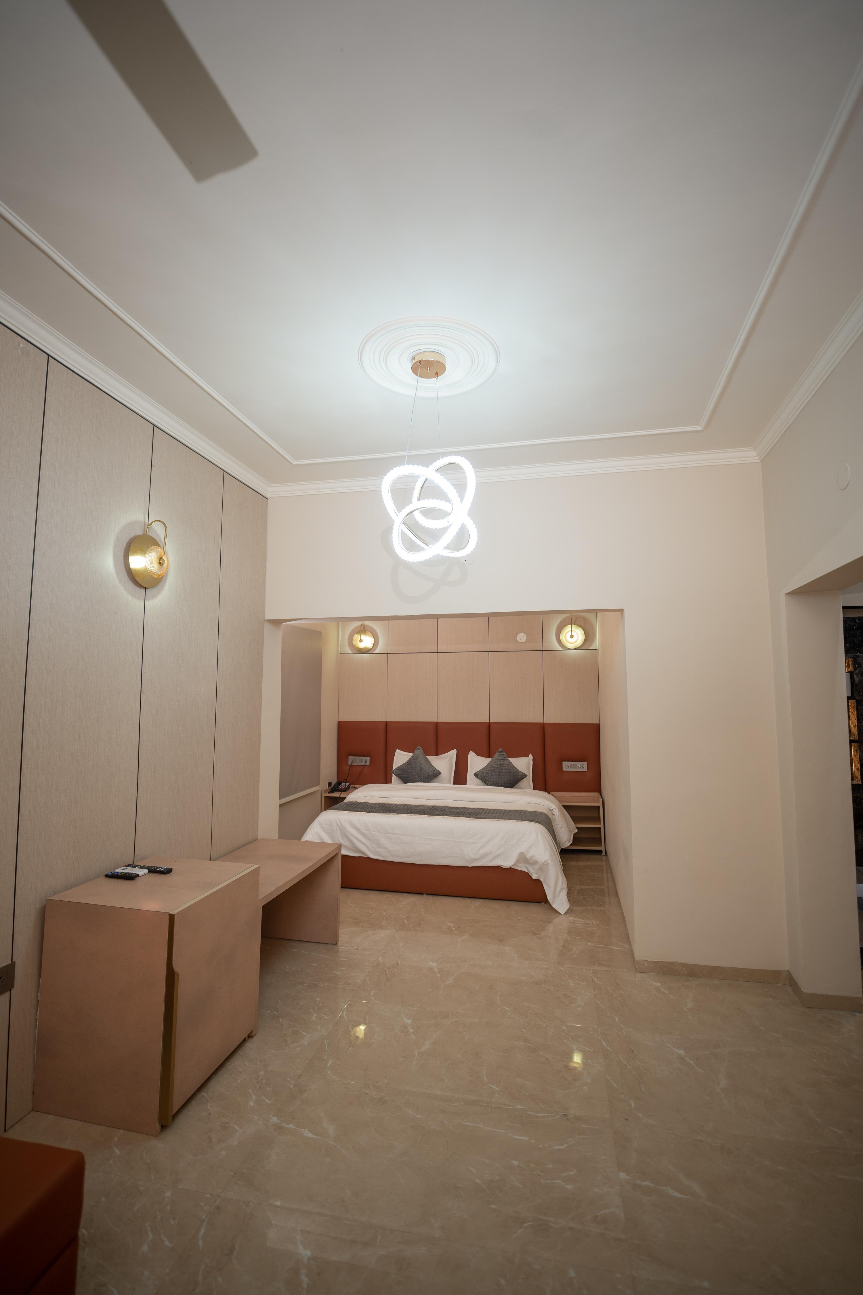 AFSAANA BY SCOOTERS Room Type - Suite room