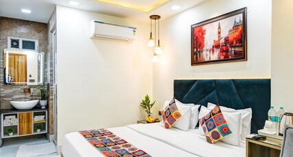 Skymax Hotel Rohini Room Type - Infinity Room
