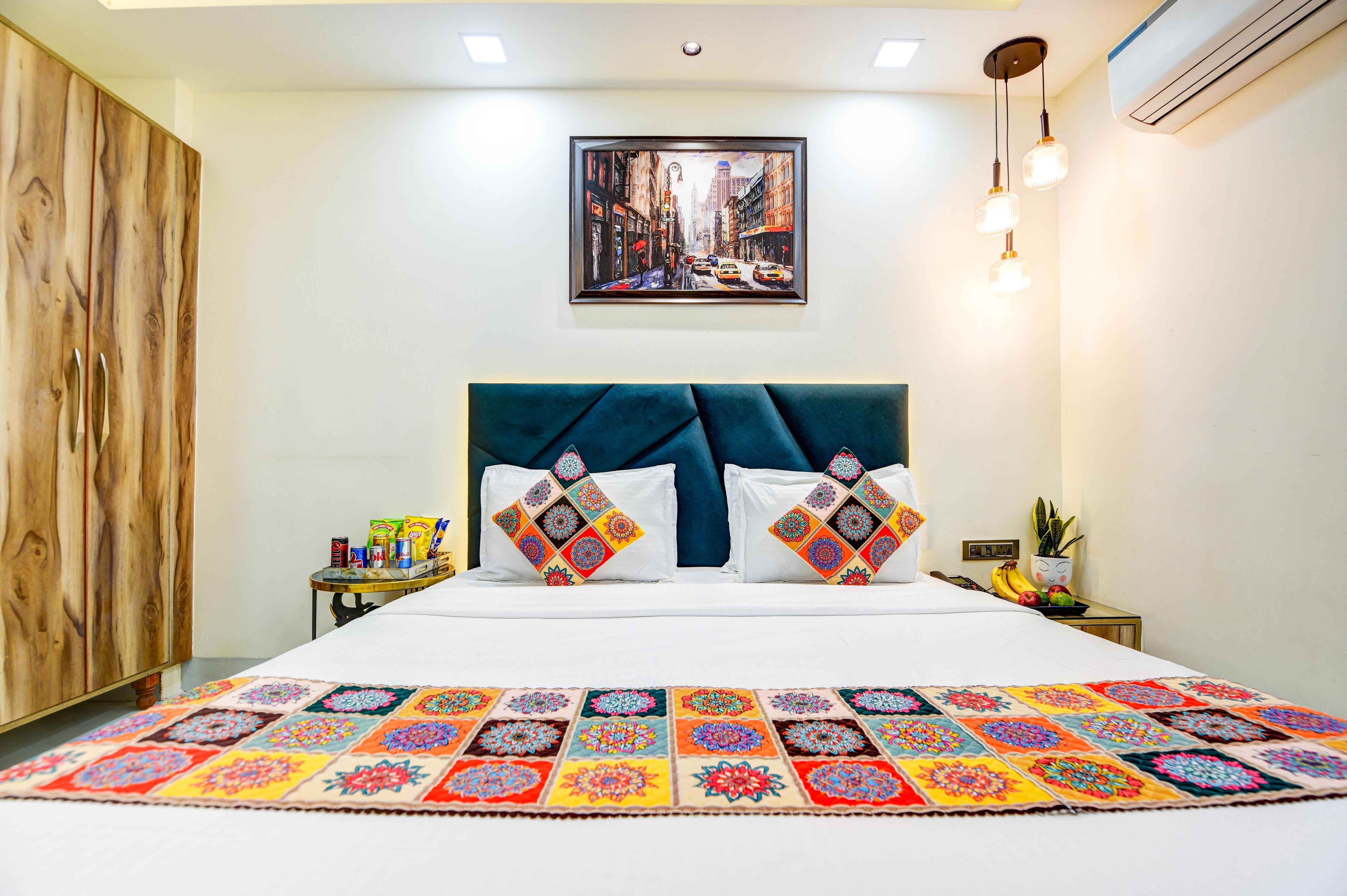 Skymax Hotel Rohini - Tap to explore photos