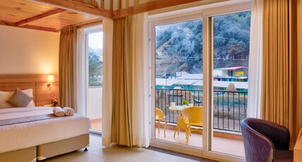 Angel Pink Resort With A River Access Room Type - Suite Room with Balcony Mountain View
