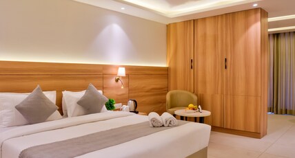 Angel Pink Resort With A River Access Room Type - Premium Suite Room with Balcony & Mountain Valley View