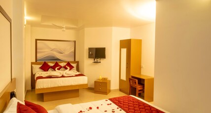 THE EDEN PALACE Room Type - DELUXE FAMILY ROOM A.C