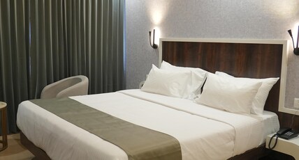 Hotel Meliton - Frazer Town Room Type - Deluxe