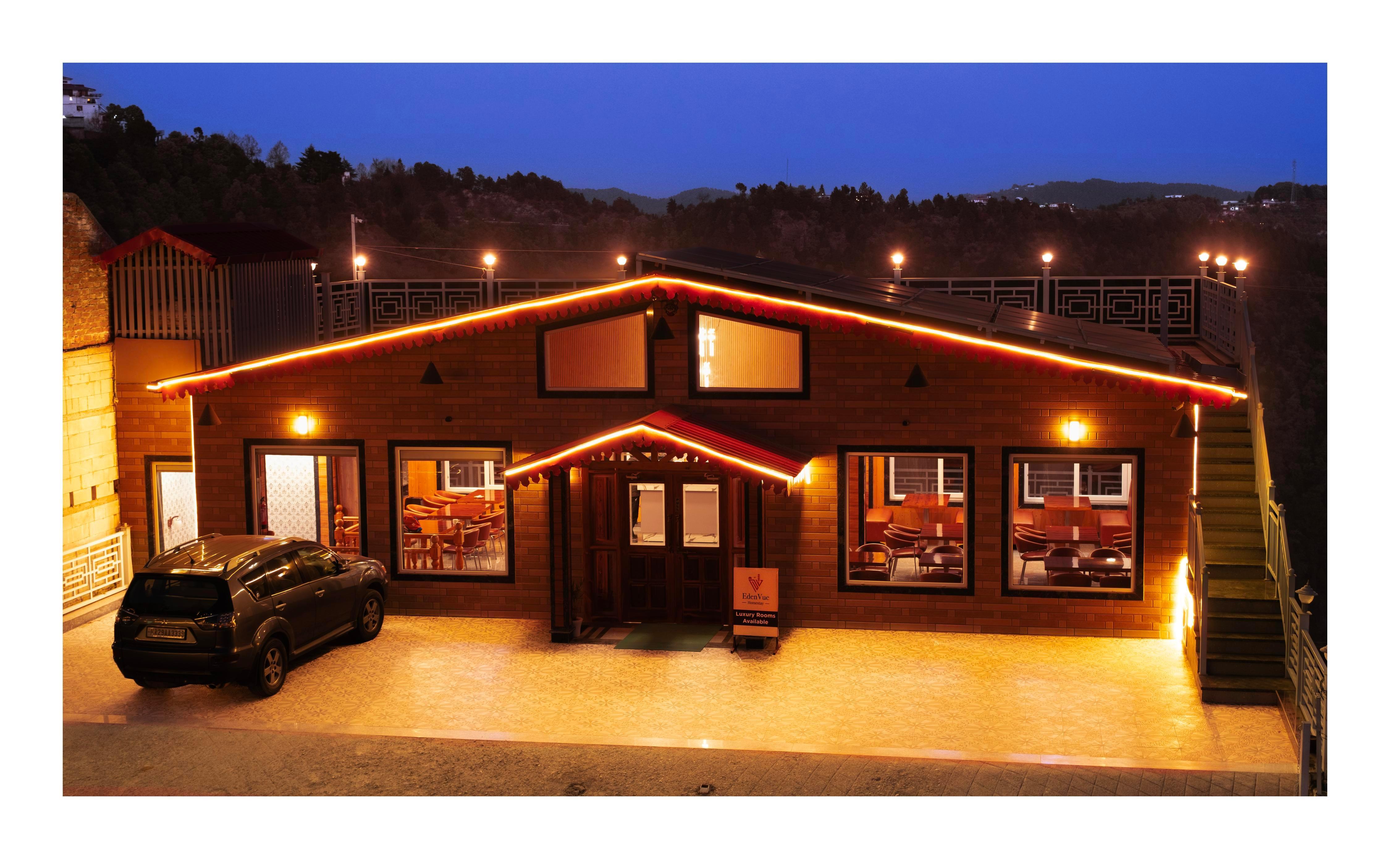 EdenVue - Tap to explore photos