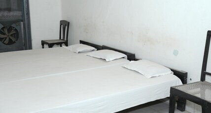 PALACE HOTEL Room Type - Standard King Bed Room