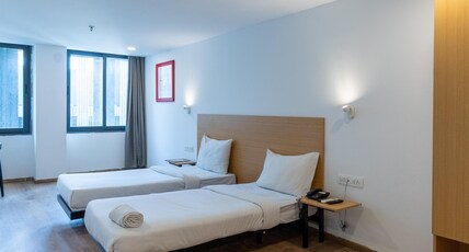 Hotel Sun Flare Room Type - Deluxe Room