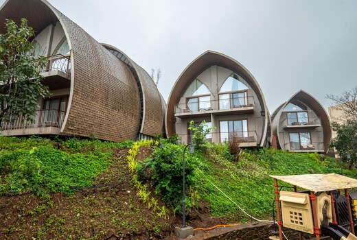 ARK Lake Resort