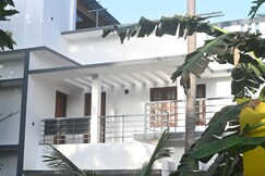 Local Narratives Villa 2: Sithsayan Residency