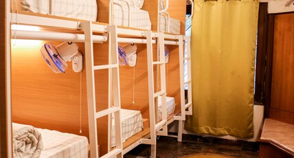 The Pune Story Room Type - 6 Bed Mix AC Dorm
