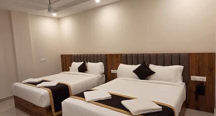 HOTEL SAHAYA ARASI Room Type - Luxury Family Room