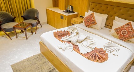 Shri Damodar Dham Room Type - Super Deluxe