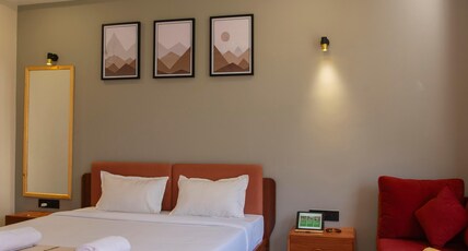 SHARAN STAY Room Type - Mountain View Retreat Room