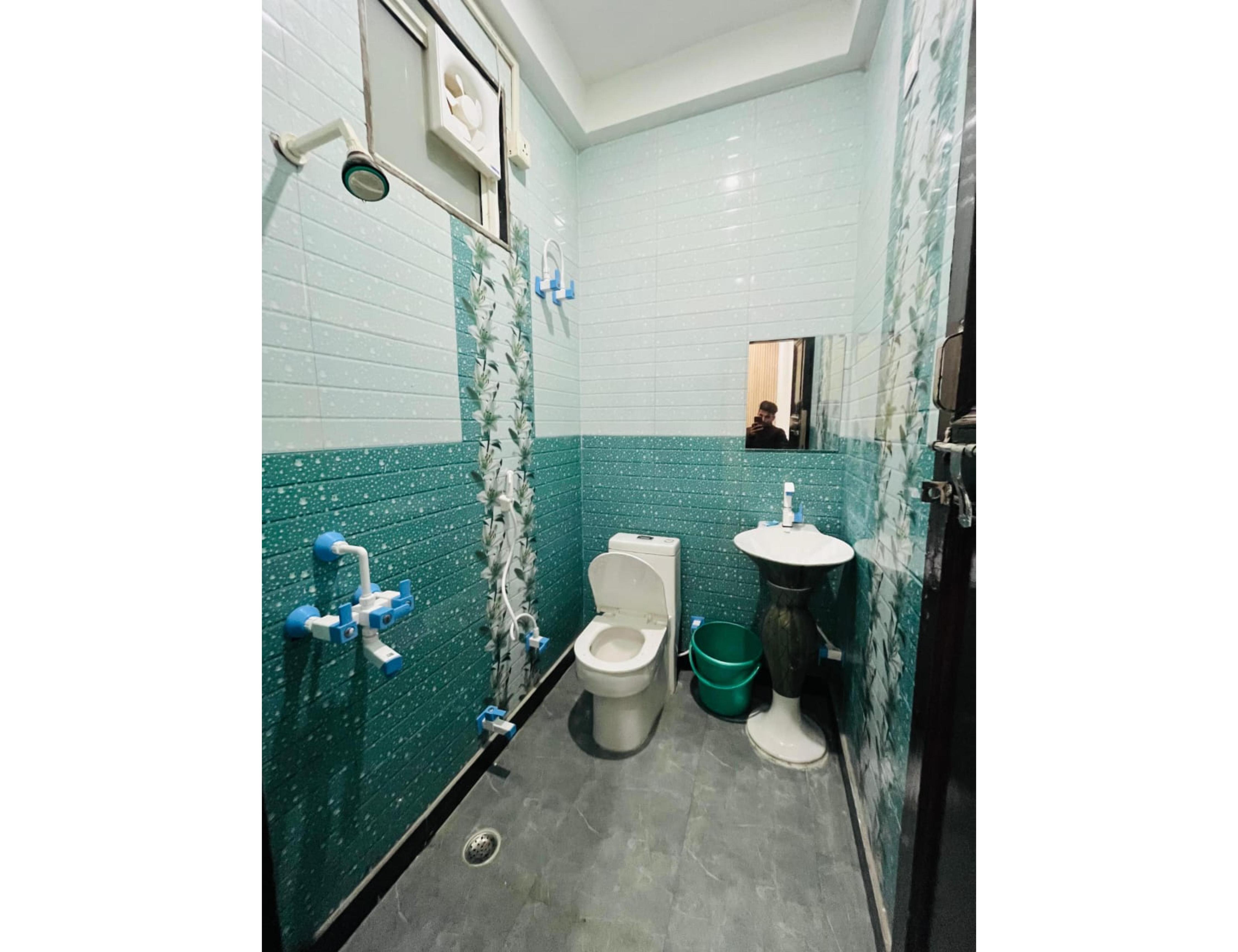 Radha Rani Bhawan Heritage Stay - Tap to explore photos
