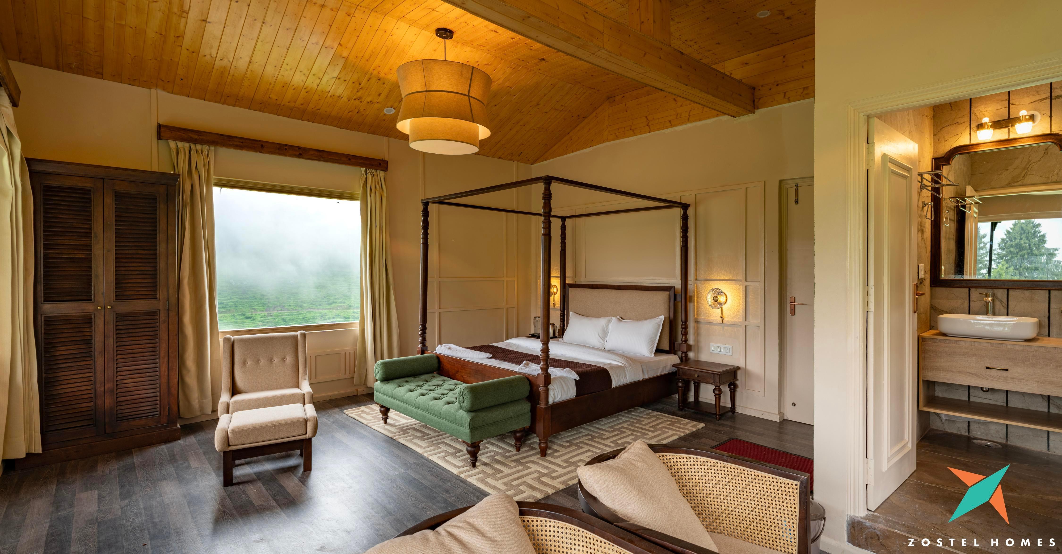 Zostel Homes Rajgundha Room Type - Superior Room (with balcony)