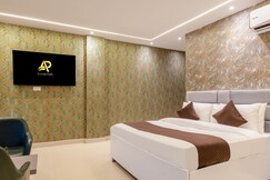 Accent Park (Opp. Barclays 62)