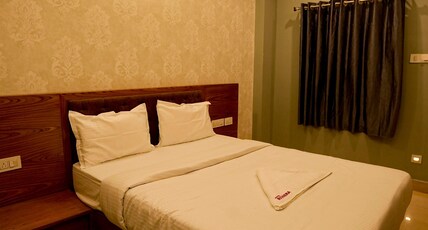 HOTEL RIVIERA Room Type - SUPER DELUXE NON AC ROOM