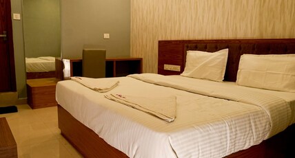 HOTEL RIVIERA Room Type - CLASSSIC SUITE ROOM