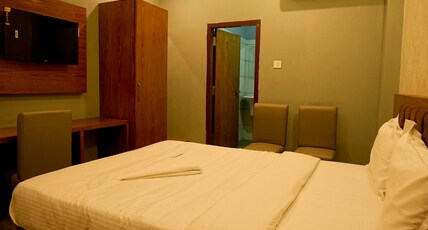 HOTEL RIVIERA Room Type - SUPER DELUXE AC ROOM