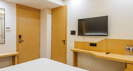 Nirvana Nest - Corporate Stay, Gomti Nagar, Lucknow Room Type - Deluxe Room