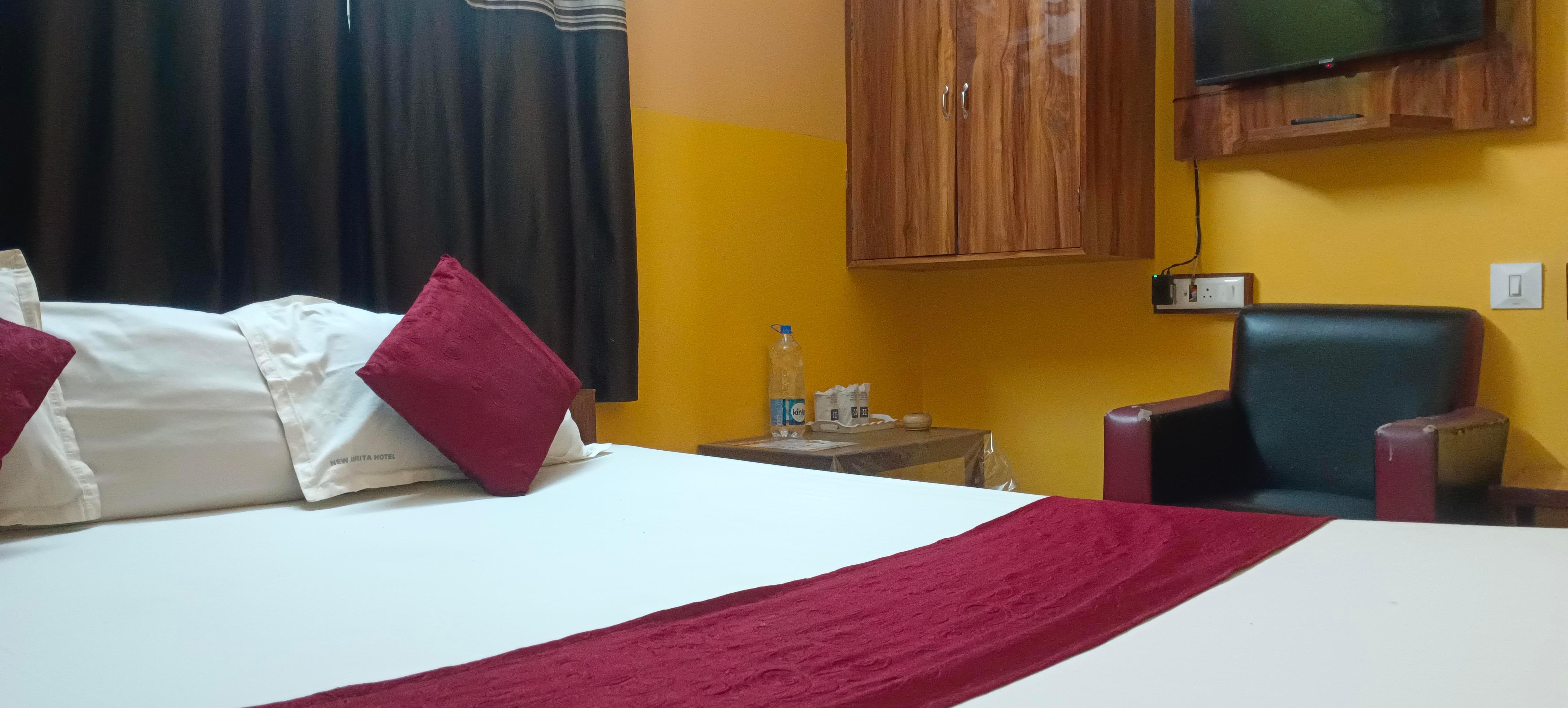 Zeromiles Green Park Room Type - Standard AC Rooms