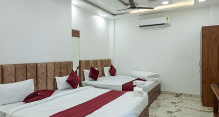The Satnam Inn Varanasi Room Type - Family Room