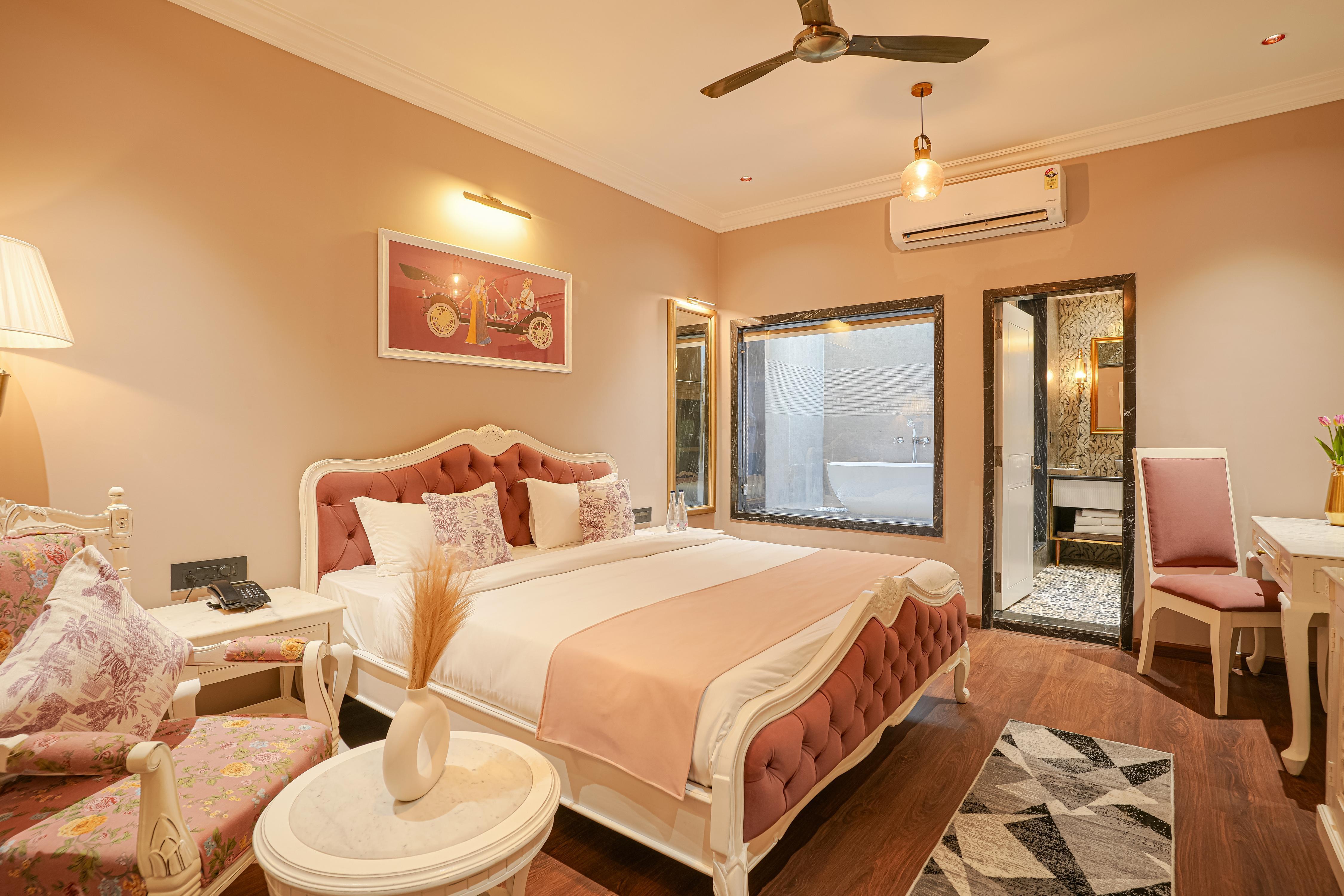 Chandralok - A Boutique Hotel in Udaipur Near Fateh Sagar Lake Room Type - HERITAGE ROOM
