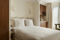 Leon Hotel Suite Lumiere Pigalle