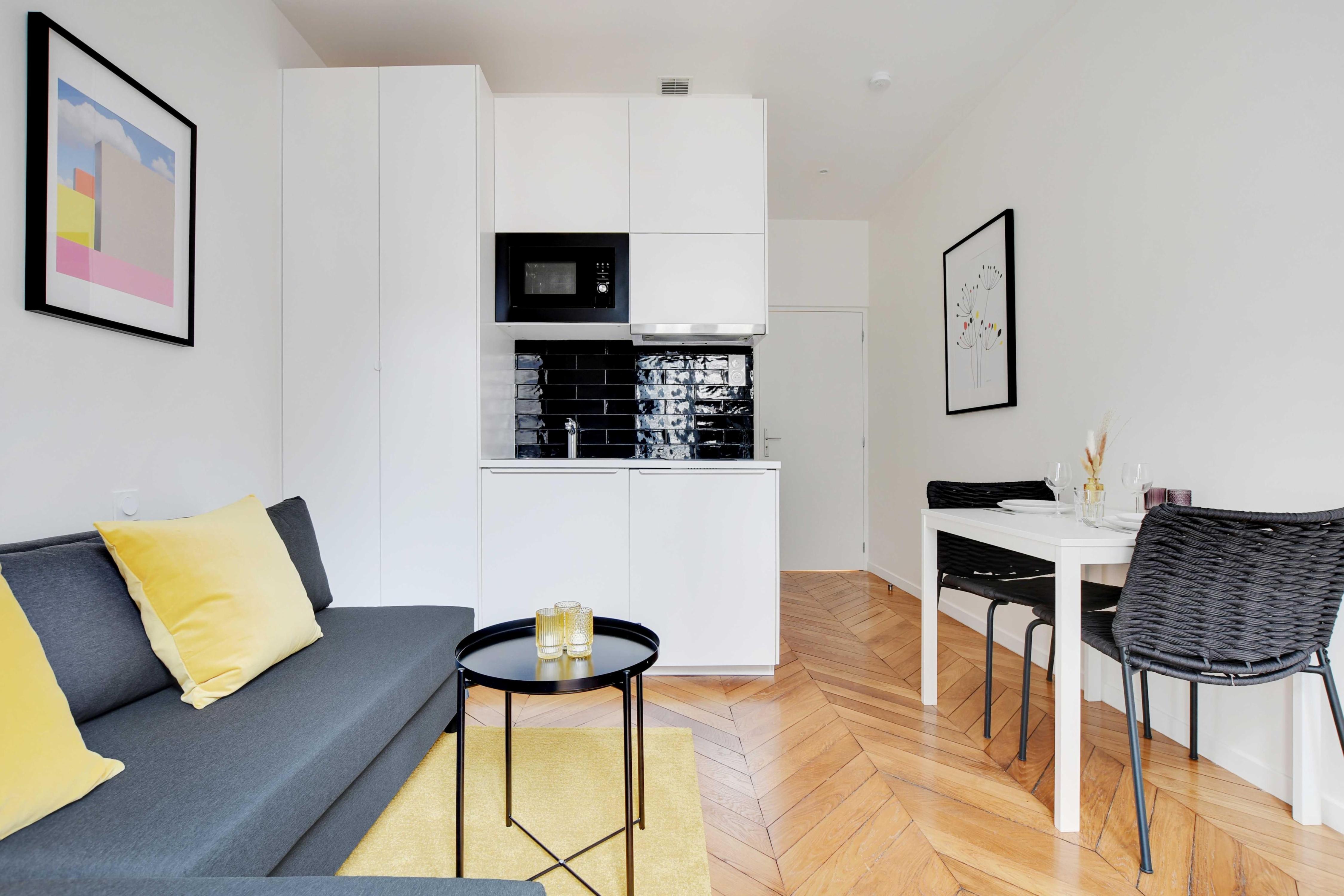 Modern and Cosy Studio - 2P- Near Paris - Tap to explore photos