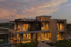 SaffronStays Abhinandan Villa