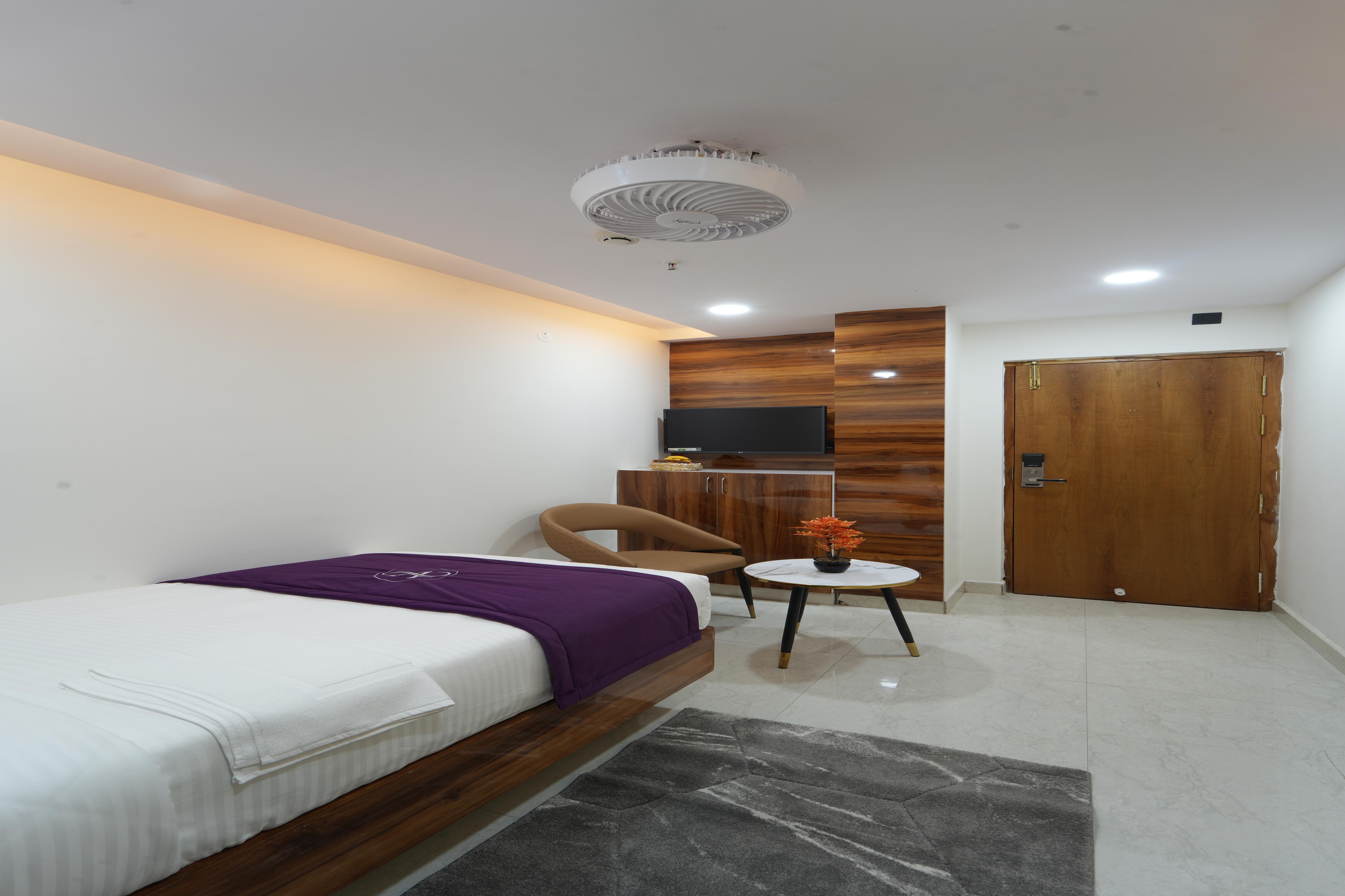 Vovo Boutique Hotel - Majestic - Tap to explore photos