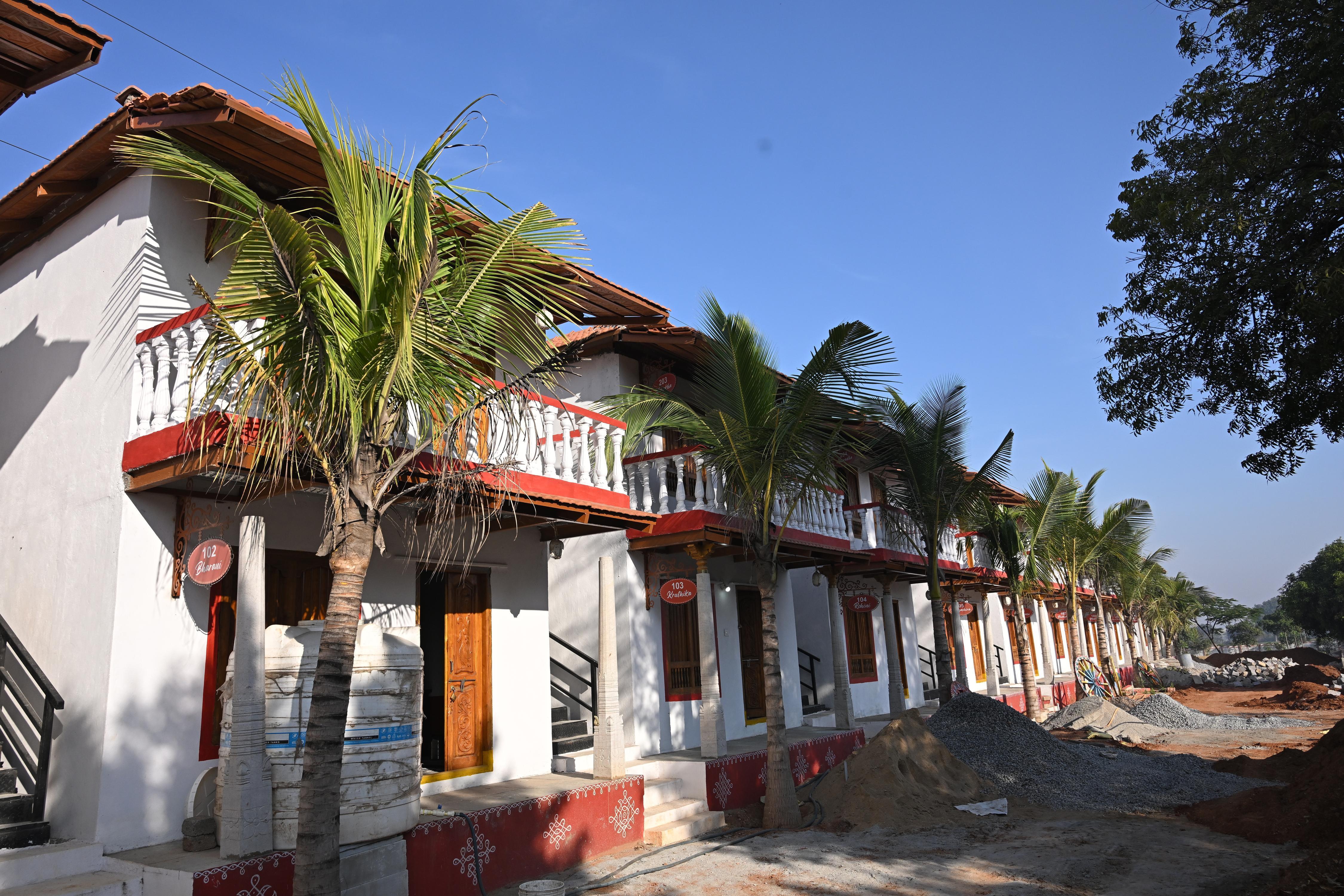 Kumudapuram village resort - Tap to explore photos