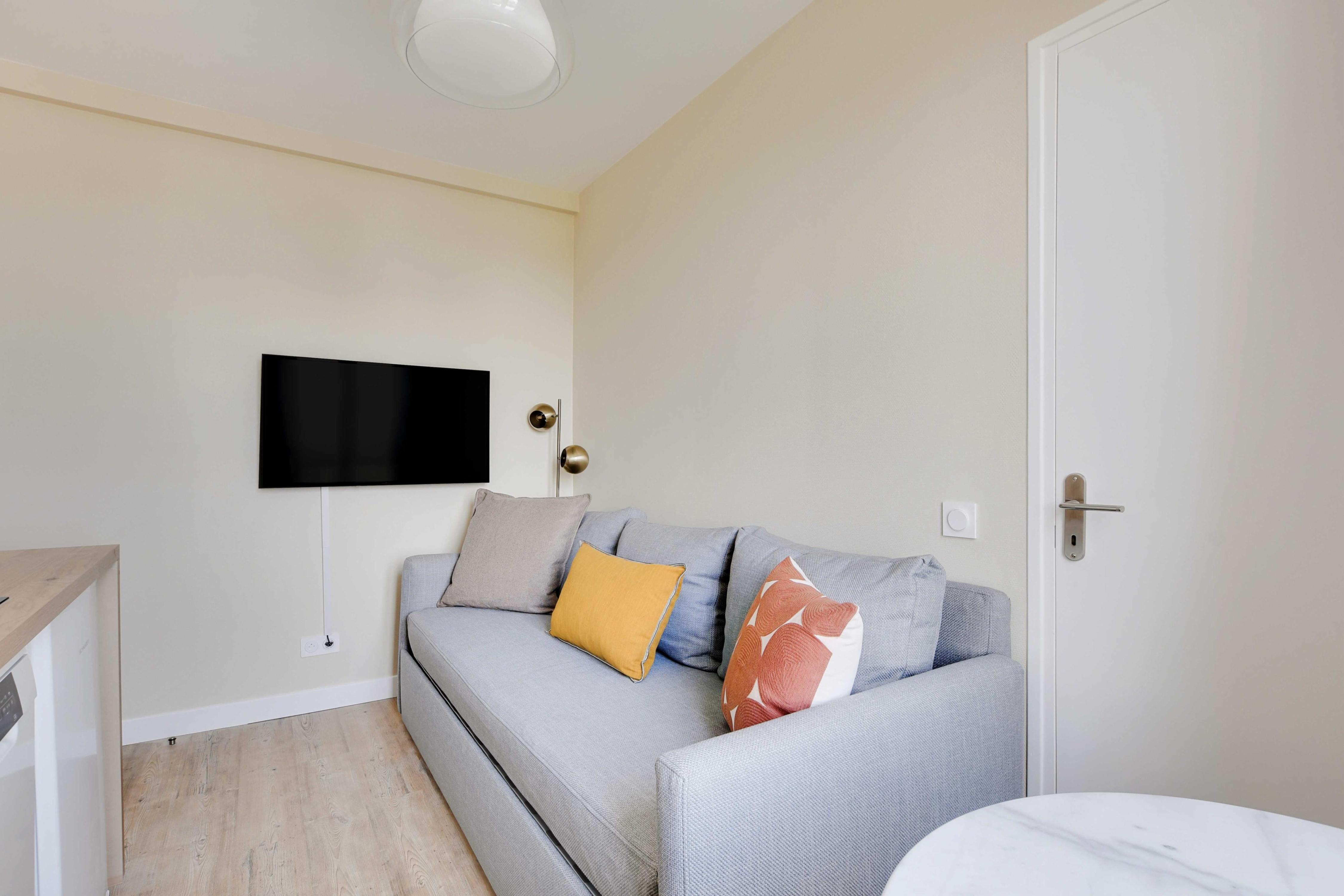 Charming apartment -1BDR/3P - Ivry-sur-Seine - Tap to explore photos